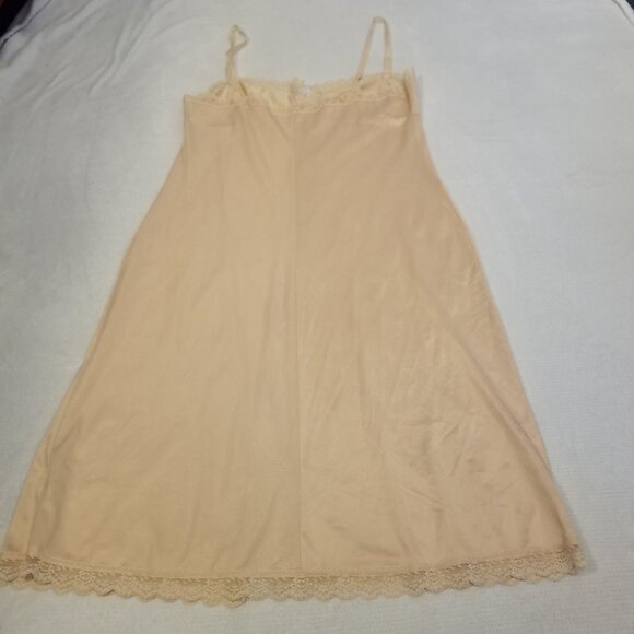 Vintage Beige/Nude Lace Slip Dress Kayser Bow Chemise Night Gown Made in Canada - Picture 6 of 12